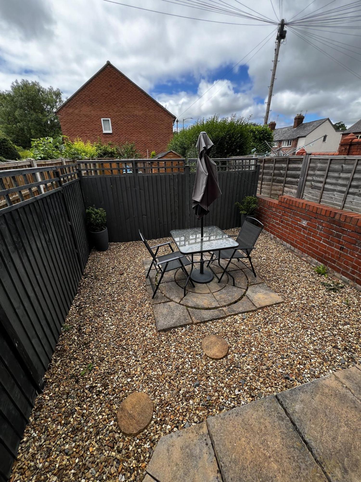 Cartref - Fully Equipped And Stunning Town Flat Apartment Shrewsbury Bagian luar foto